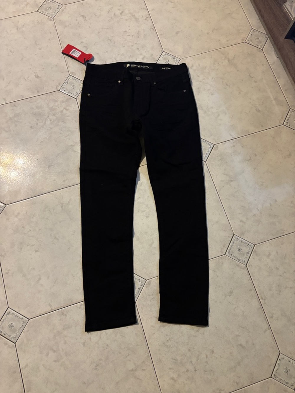 Women's Black Skinny Jeans - Sleek Everyday Fit